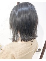 ヘアーアンドアトリエ マール(Hair&Atelier Marl)&nbsp;【Marl】ネイビーカラーの切りっぱなしボブ♪