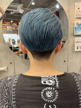 コージー(Kozy) 派手髪　ブルー　水色