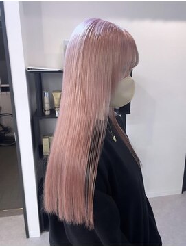 ペレ 栄店(PELE) ホワイトサーモンピンクベージュ