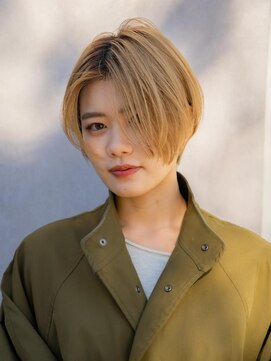 ベンジー 小倉店(benji) ハイトーンでショートボブ　2