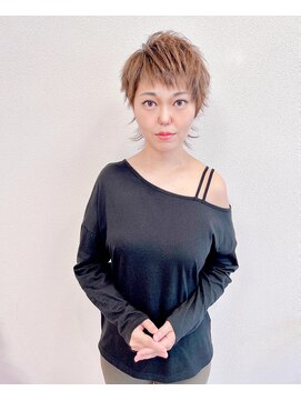 ヘアー キュート(hair CUtE) ハイトーンベージュな大胆ウルフ！