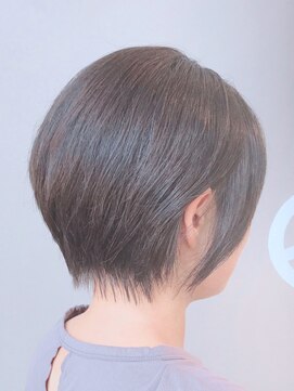 レプリカ 上大岡(Replica) 耳掛けショート