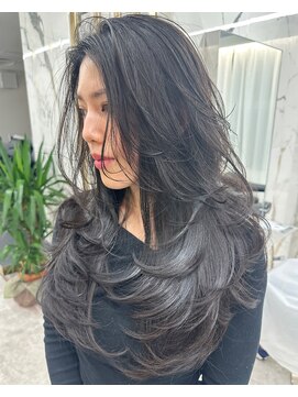 エトワール(ETOILE) レイヤーカット/韓国風レイヤー/暗髪カラー/三ノ宮/元町