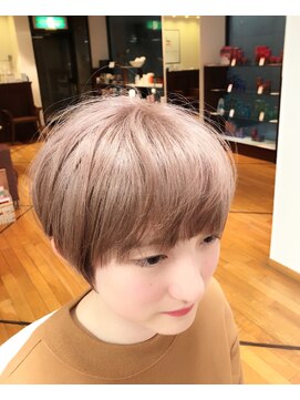 シアーグラム(sheer glam) セピアベージュショート