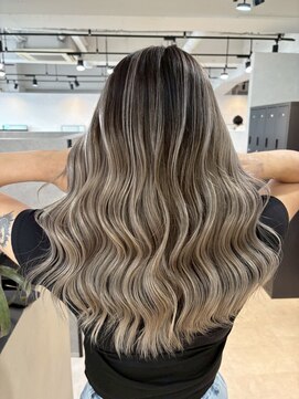 メリー オオサカ(Merly Osaka) バレイヤージュ