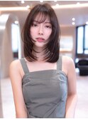 ミディアムくびれ顔周りレイヤーカット髪質改善ストレート