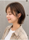 ひし形レイヤーボブ×オリーブベージュ