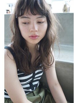 コス(kos) 大人可愛い/ココアベージュ/グレージュカラー/ボブウルフ/黒髪