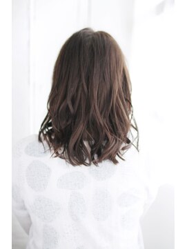 シュシュット(chouchoute) 吉祥寺3分/マニッシュ美髪ネイビーカラーバターフレンチボブ/056