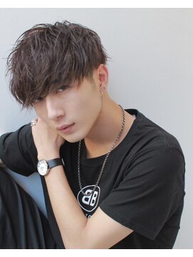 シン(syn) 無造作マッシュ