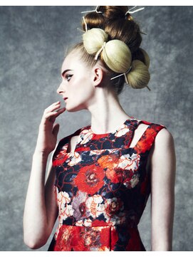 アンドインク(&inc) 30代/40代大人ミディアムウルフレイヤー前髪あり小顔麻布十番