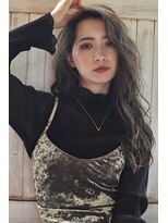 メーヴェ(Mowen) mowen×アッシュグレージュ×ロングレイヤー×外人風カラー