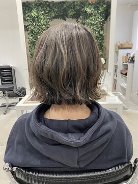 オウル(Owll) ◆◇簡単スタイリング エアリー外ハネボブ◇◆