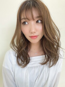 フェンテ(Fuente) 無造作カール×ミディ