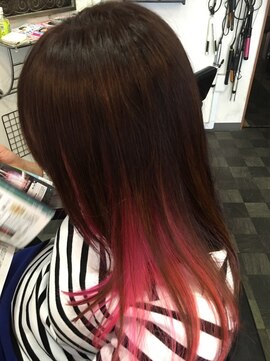 アッシュヘアー(Asshu hair) ピンクのインナーカラー＆縮毛矯正ストレート♪