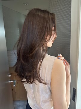 サイン 渋谷(SIGN) レイヤーカットイヤリングカラーインナーカラーケアブリーチ