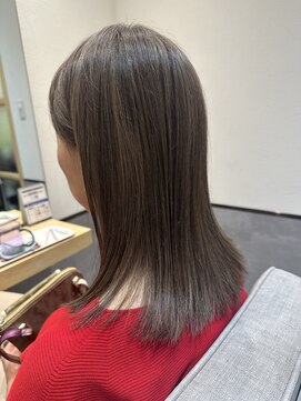 ゴウトゥデイ 札幌店(GO TODAY) 明るい白髪ぼかし