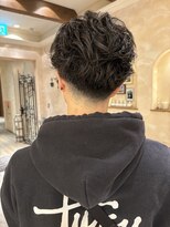 ビュートリアム265(BEAUTRIUM 265)&nbsp;メンズヘア・センターパート・メンズパーマ・ヘッドスパ銀座