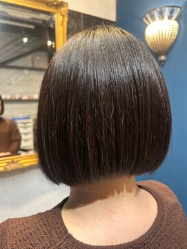 ヘッドルーム ディスティネーション(Head Room Distination) 前下がりボブ