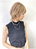 小顔ミディアムウルフ×ハイライトボブウルフ　ウルフカット