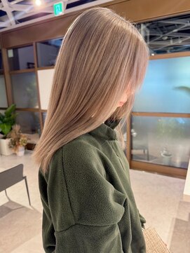 シー 野田店(she.) ミルクティーベージュ