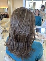 ラ ブーケ 御器所店(La Bouquet)&nbsp;白髪ぼかしハイライト