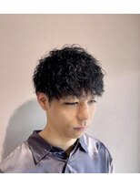 リット(lit.)&nbsp;ツイストスパイラルパーマ　ツイスパ　ツーブロック　刈り上げ