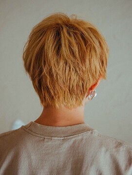 エンネ(enne) enne/ハイトーンショート/透明感カラー