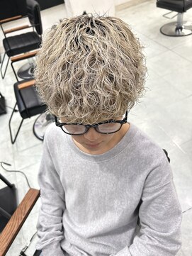 ネクスト 静岡店(NEXT) ブリーチパーマ 波巻きパーマ