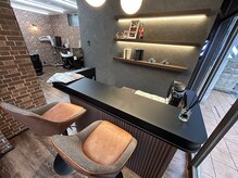 ロッソ(Rosso)の雰囲気(カフェブースでコーヒーとカフェラテのドリンクサービスあります)