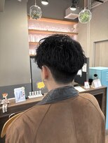 ハロ 蕨(HALO)&nbsp;朝ラク束感メンズ波巻きパーマ【阿部佑香】