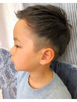 ディ グラント(D GRANT) ★お洒落キッズ☆ツーブロックアップバングモヒカン風スタイル☆