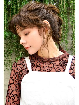 カンナ(Canna) アレンジ/イメチェン前髪/ヘアアクセ/髪質改善/10代20代30代