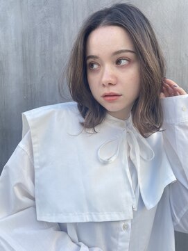 レオニード 表参道(LEONID) くびれヘア/レイヤーボブ/イルミナカラー