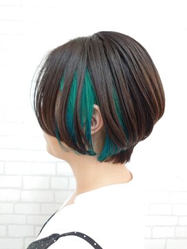 シルビジュー(Cills Bijou) ☆大人女性美髪前下がりラウンドグラデーションボブ☆