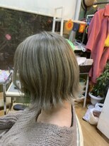 カットハウス美人館 イヤリング*マット*カラー