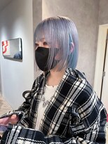 メゾンドイギー(MAISON de IGGY)&nbsp;ミニボブきりっぱ/ブリーチ/シルバー/イヤリング/ハイトーンボブ