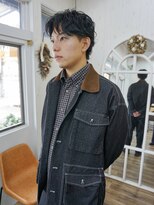 メイ(Mei) シャドウパーマセンターパート