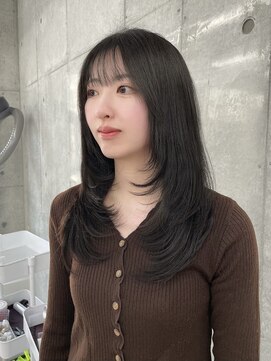 エヌアイ オモテサンドウ(ni omotesando) レイヤーカット/ダークグレージュ/シースルーバング上野