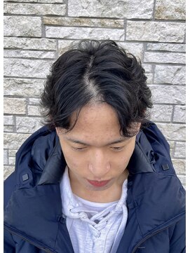 リット(lit.) フェザーパーマ　ショート　ツーブロック　10代20代