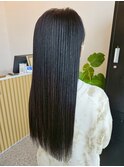 グレージュ切りっぱなしボブ前髪ありミニボブミルクティベージュ