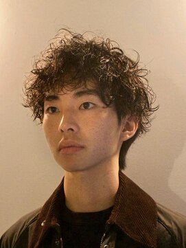 トッド(tod) ツイストスパイラルパーマシャドウパーマフェザーパーマメンズ◎