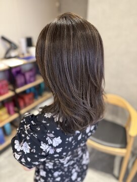 リファインド(REFINED) 細めハイライト×グレージュ　　大関