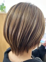 アンドゥ ヘア ファミリア(Andoux Hair familiar)&nbsp;ショートボブ×縮毛矯正