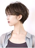 切りっぱなしショート・ボブ/絶壁解消/前髪なし/20代/30代/面長