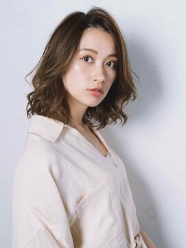 ニーフ 恵比寿(neaf) ミディアムレイヤー　リバースウェーブ　コテ巻き風パーマ