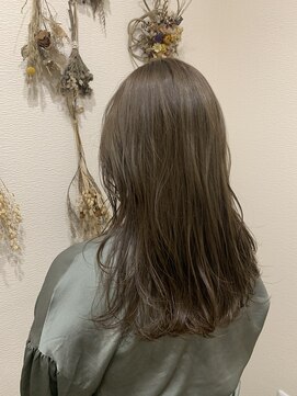 ジジ 栃木本店(Gigi) やわらかベージュ