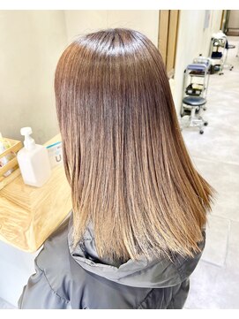 フェリア 松山(Feria) 【Feria松山】白石の美髪矯正☆