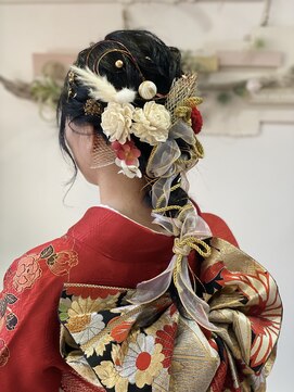 ヘアセットサロンエッジ(Edge) 成人式編み下ろしスタイル