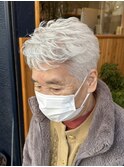 【oasisオグラ】白髪ミセスベリーショートふんわりパーマヘア